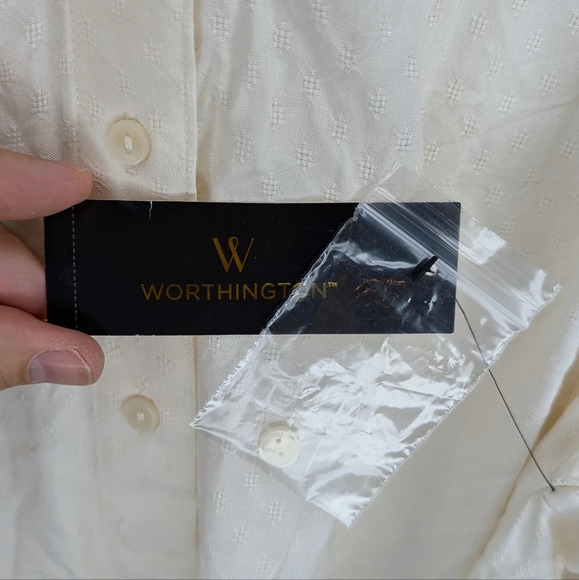 NWT Worthington Creamy White Button Neck  Long Sleeve Peasant Office Blouse M - Picture 3 of 9